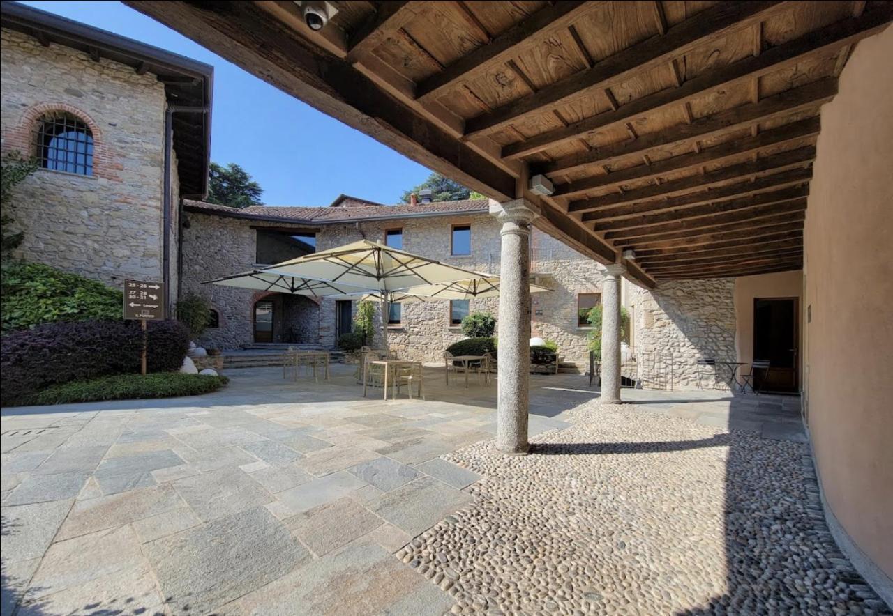 Il Portico - Luxury Guest House Arlate Exterior foto